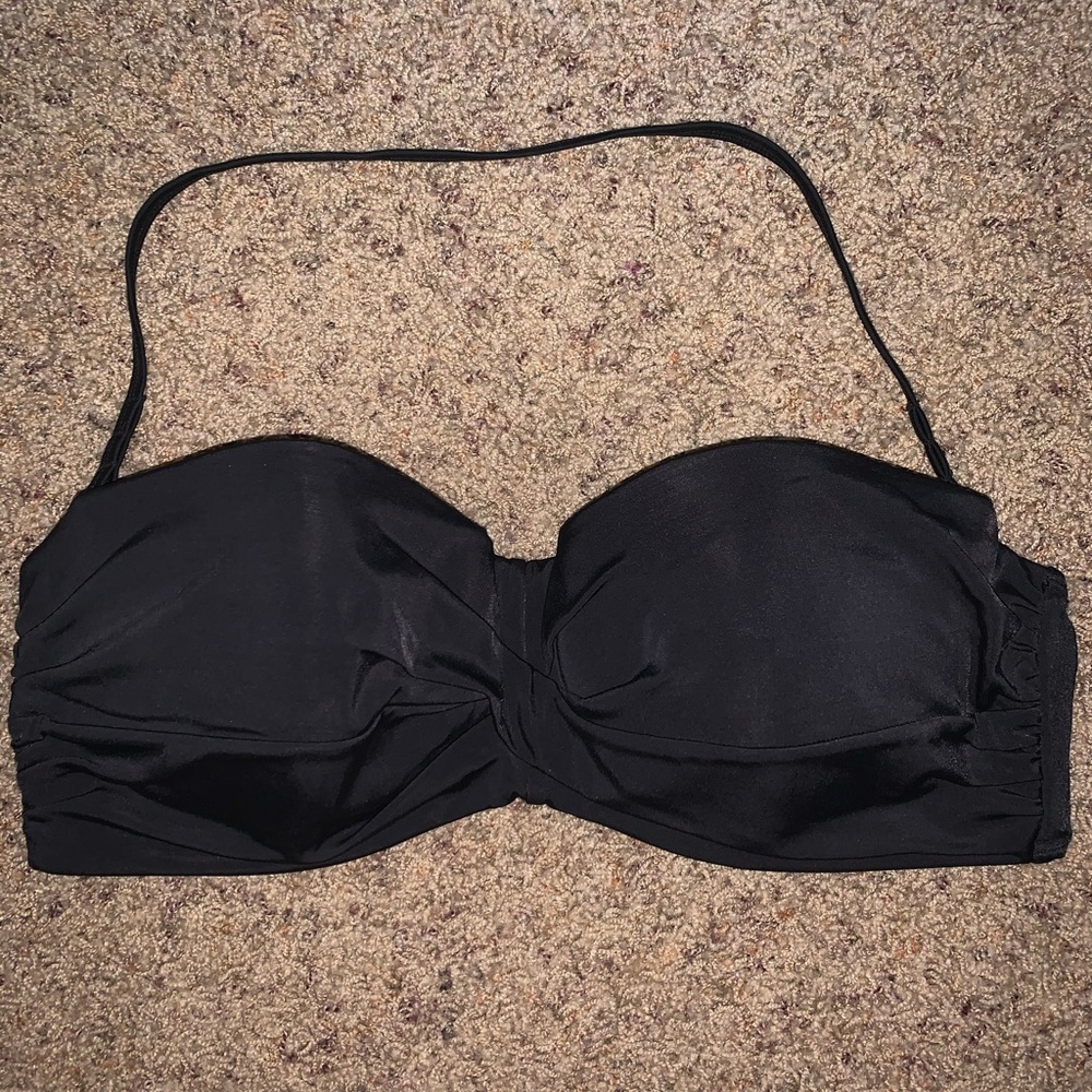 VICTORIA’S SECRET BLACK SWIM TOP